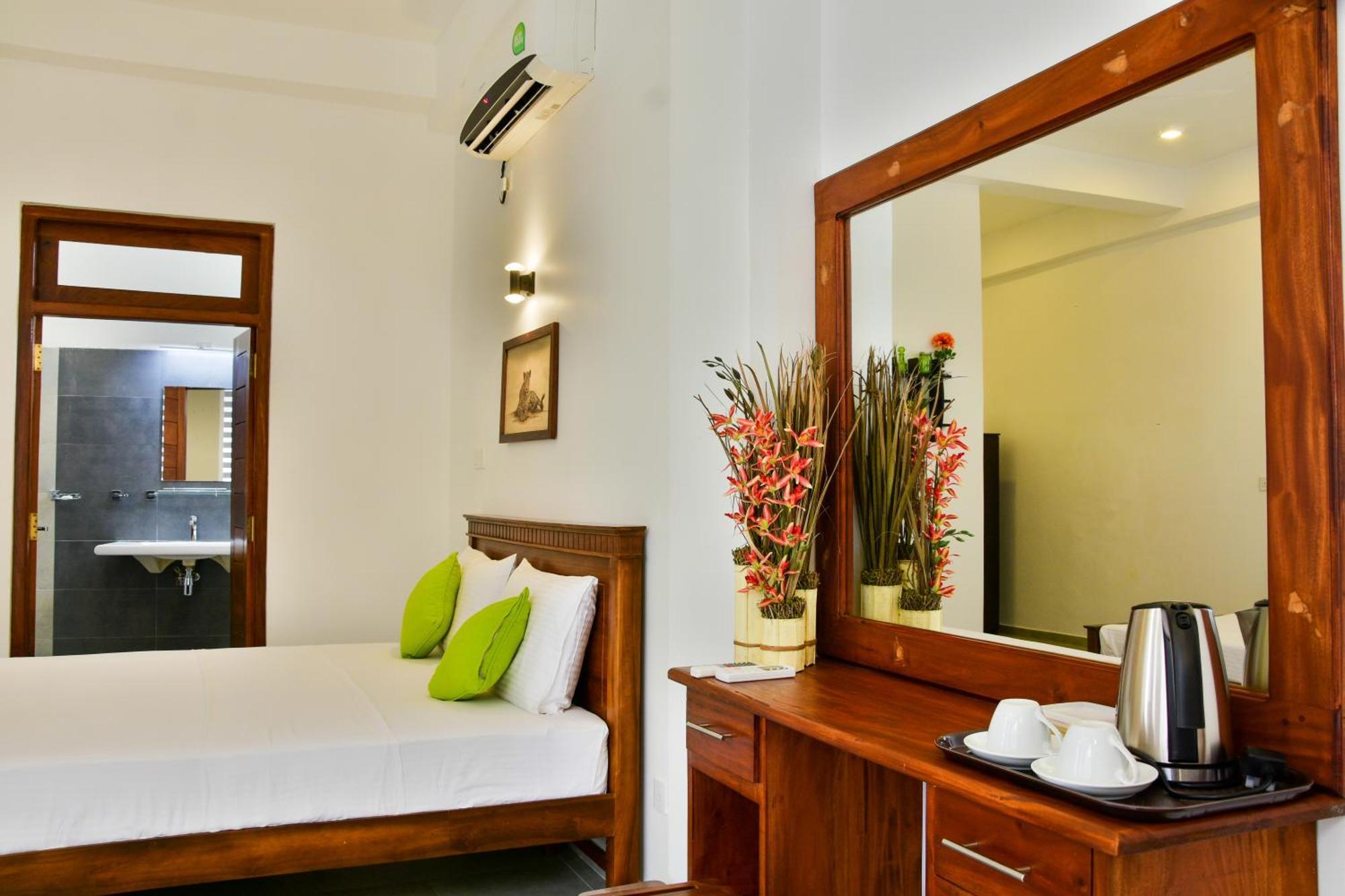 Rominrich Hotel Hikkaduwa Exterior foto