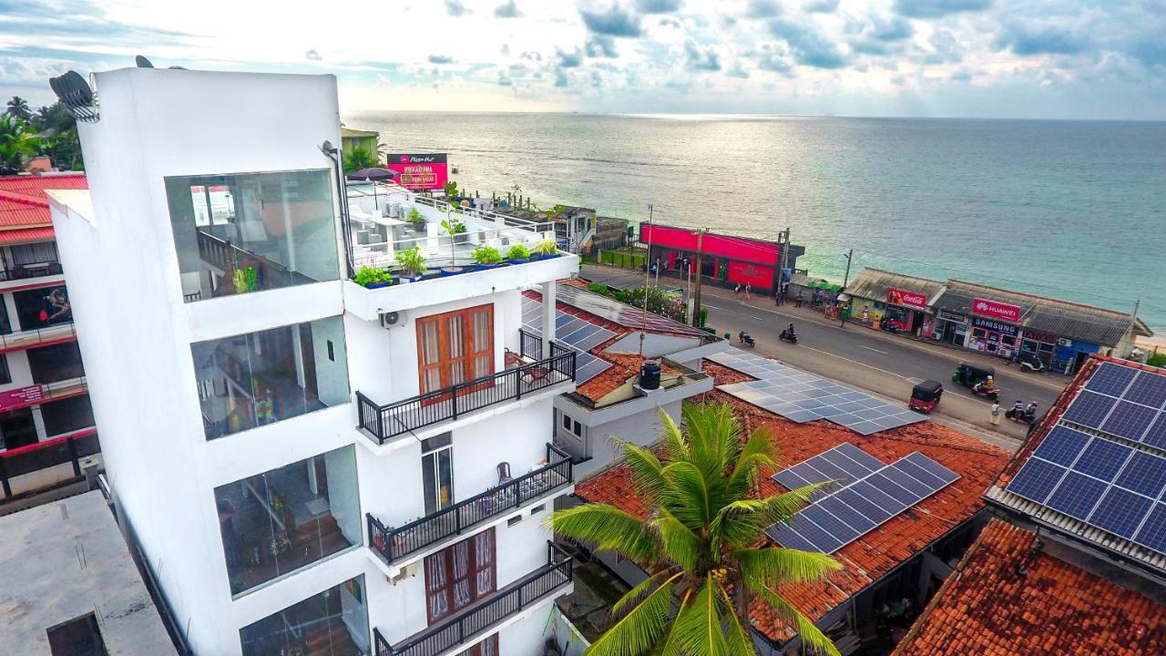 Rominrich Hotel Hikkaduwa Exterior foto