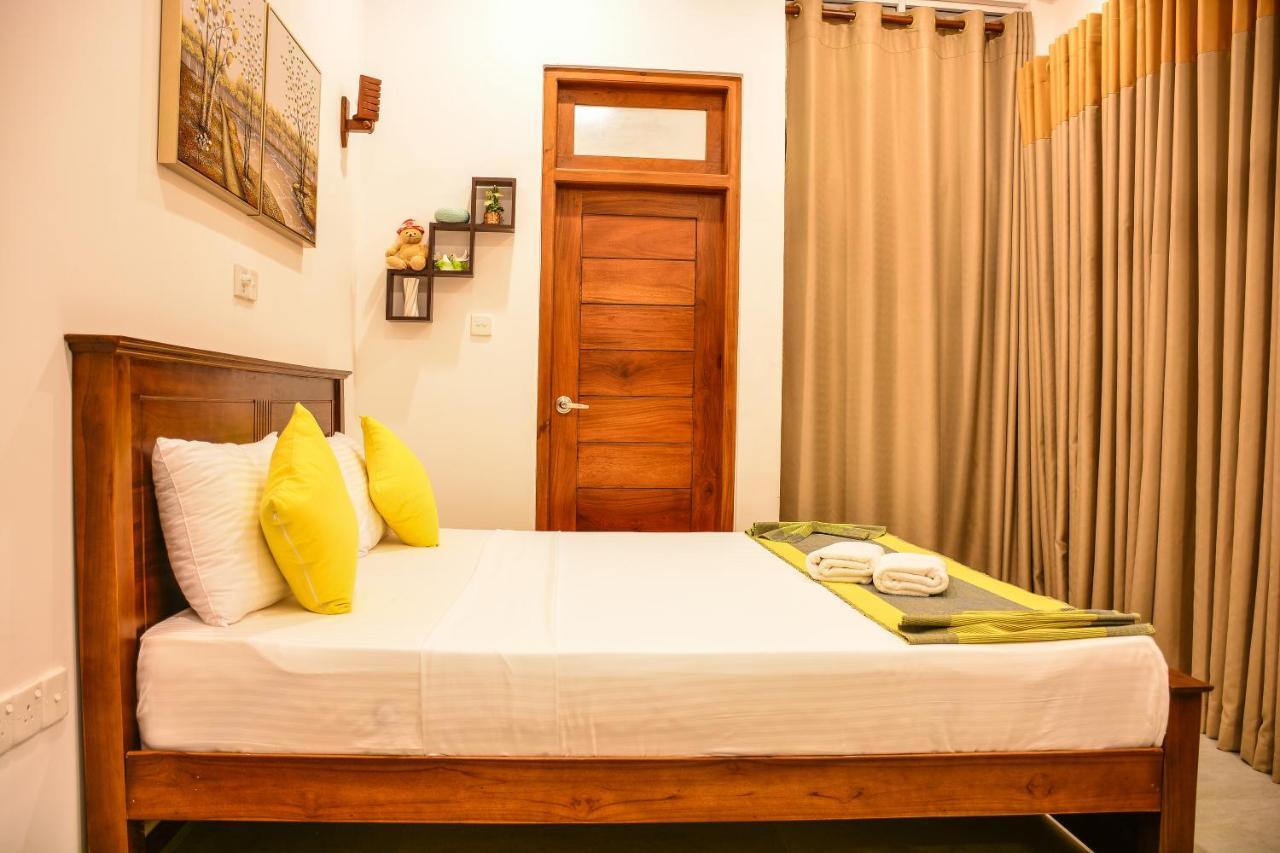 Rominrich Hotel Hikkaduwa Exterior foto